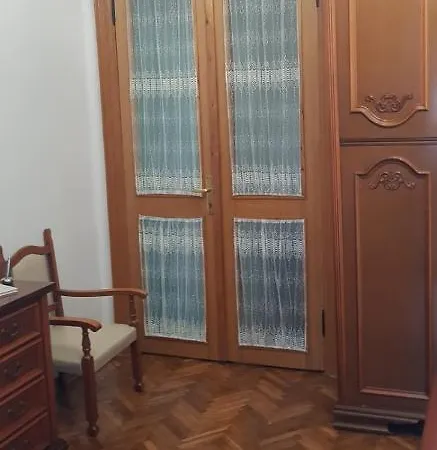 Interbelic Km0 Apartman Konstanca