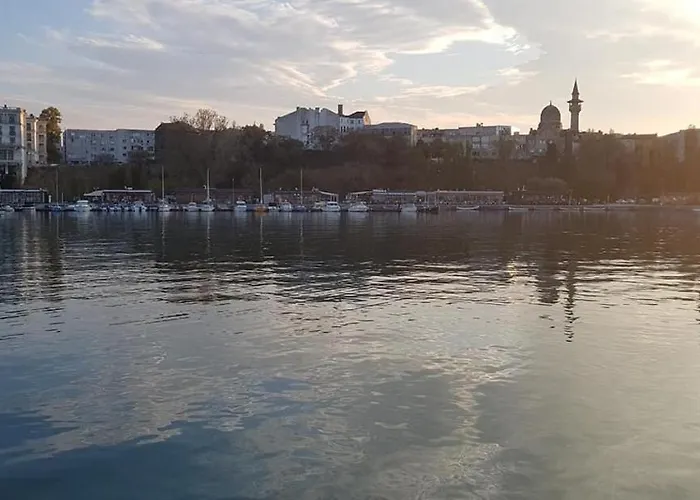 Interbelic Km0 Lejlighed